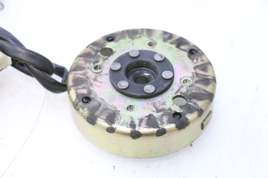 photo de ROTOR STATOREN PEUGEOT KISBEE 4T 50 (2010 - 2017) - Gecontroleerd onderdeel