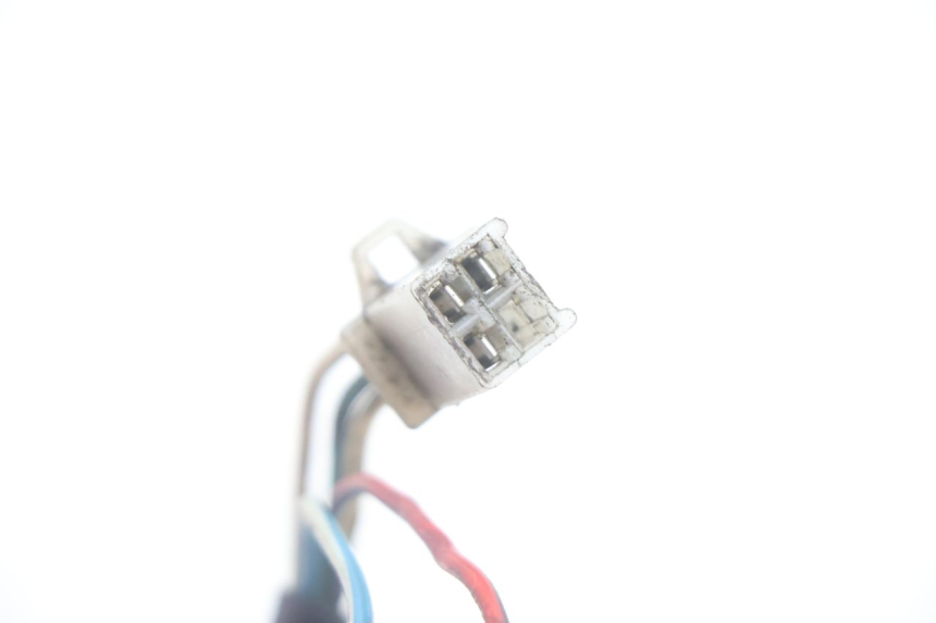 photo de ROTOR STATOREN PEUGEOT KISBEE 4T 50 (2010 - 2017) - Bevestigingspunten