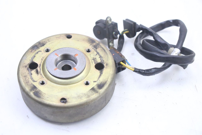 photo de ROTOR STATOREN KYMCO DINK 4T 50 (2007 - 2018) - Zoom op gebruiksstaat