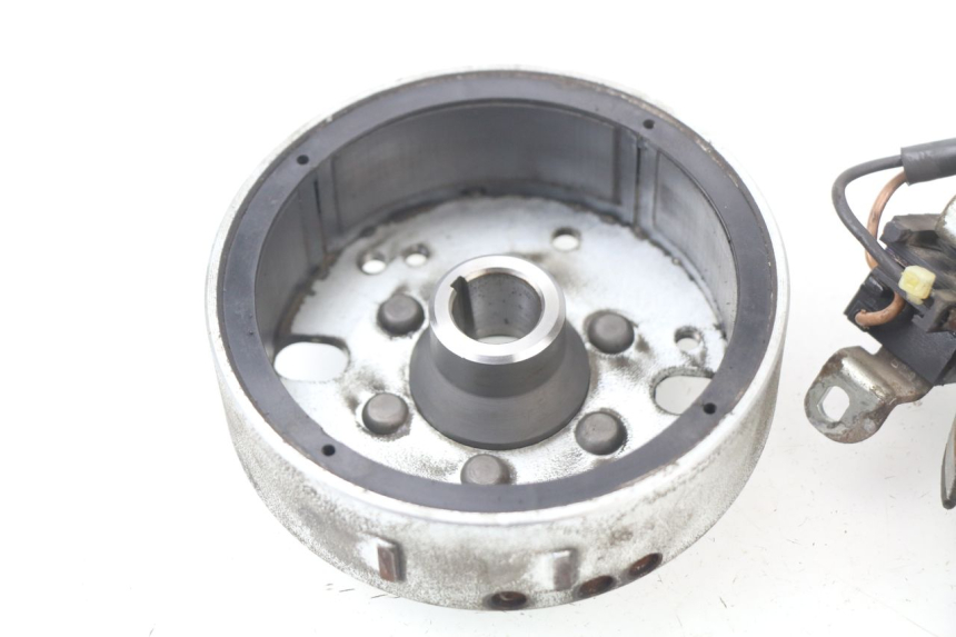 photo de ROTOR STATORE PIAGGIO LIBERTY 4T 50 (2004 - 2008) - Overzicht