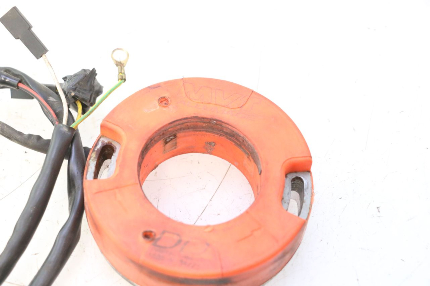 photo de ROTOR STATORE PEUGEOT LUDIX BLASTER 50 (2006 - 2014) - Bevestigingspunten