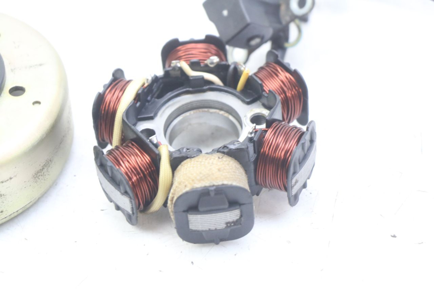 photo de ROTOR STATORE PEUGEOT LUDIX 50 (2005 - 2007) - Andere kijkhoek