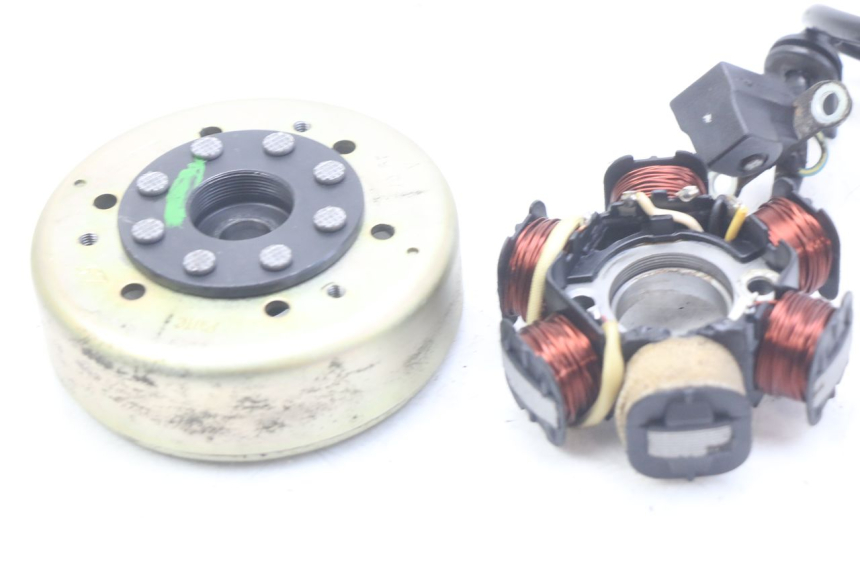 photo de ROTOR STATORE PEUGEOT LUDIX 50 (2005 - 2007) - Technische close-up