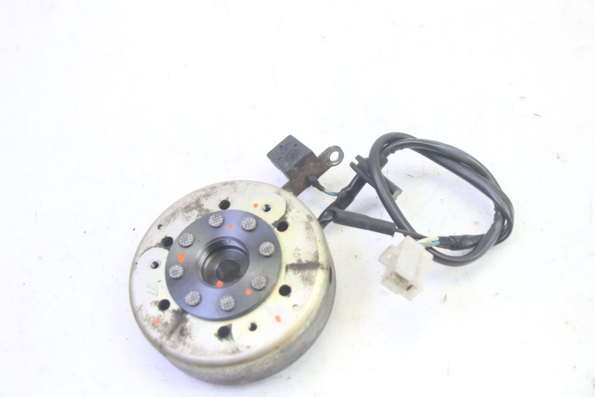 photo de ROTOR STATORE PEUGEOT LUDIX 50 (2008 - 2017) - Zoom op gebruiksstaat