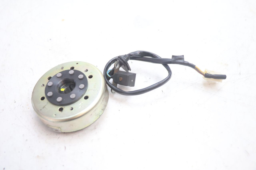 photo de ROTOR STATORE PEUGEOT LUDIX 50 (2005 - 2007) - Zoom op gebruiksstaat