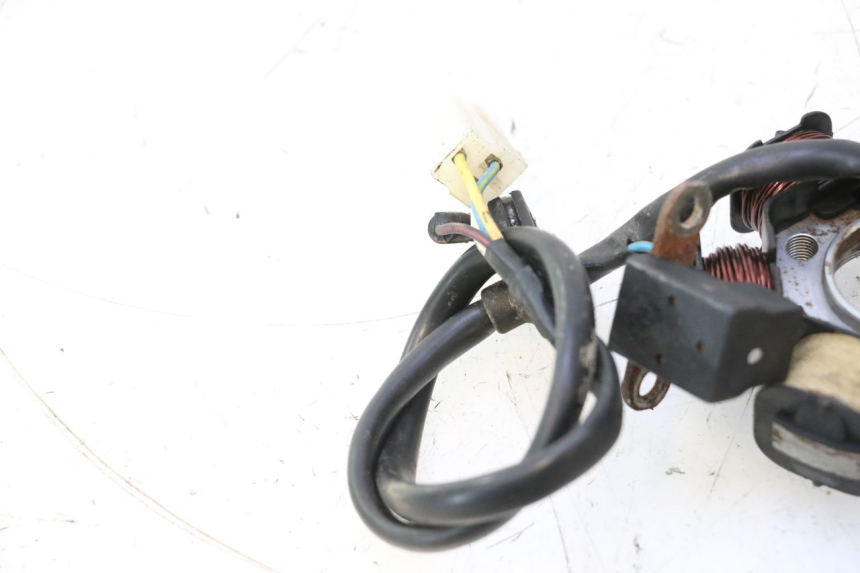 photo de ROTOR STATOREN PEUGEOT LUDIX ONE 50 (2004 - 2013) - Bevestigingspunten