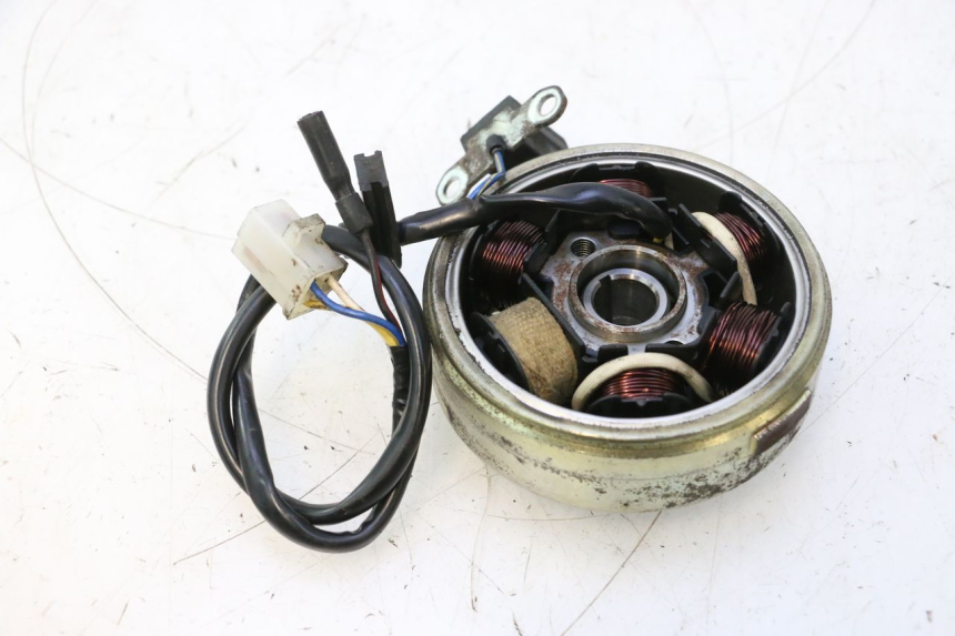 photo de ROTOR STATOREN PEUGEOT LUDIX ONE 50 (2004 - 2013) - Zoom op gebruiksstaat