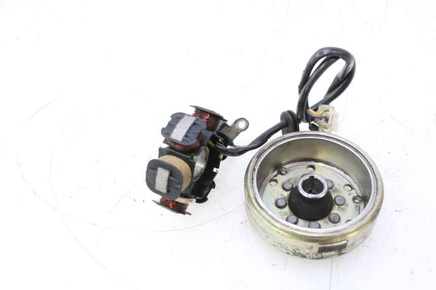 photo de ROTOR STATOREN PEUGEOT LUDIX ONE 50 (2004 - 2013) - Overzicht