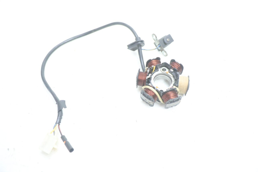 photo de ROTOR STATOREN PEUGEOT LUDIX ONE 50 (2004 - 2006) - Technische close-up