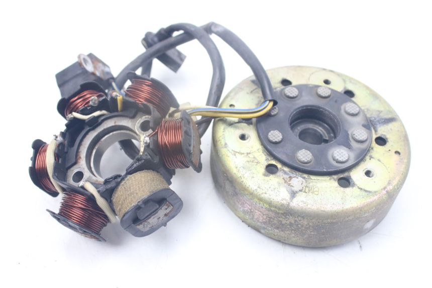 photo de ROTOR STATORE PEUGEOT LUDIX SNAKE 2T 50 (2004 - 2014) - Hoofdaanzicht