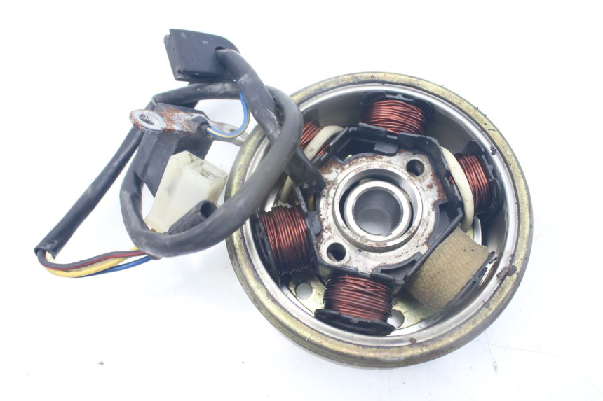 photo de ROTOR STATORE PEUGEOT LUDIX SNAKE 2T 50 (2004 - 2014) - Detail van het onderdeel