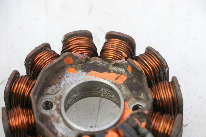 photo de ROTOR STATORE PIAGGIO MP3 125 (2006 - 2014) - Bevestigingspunten