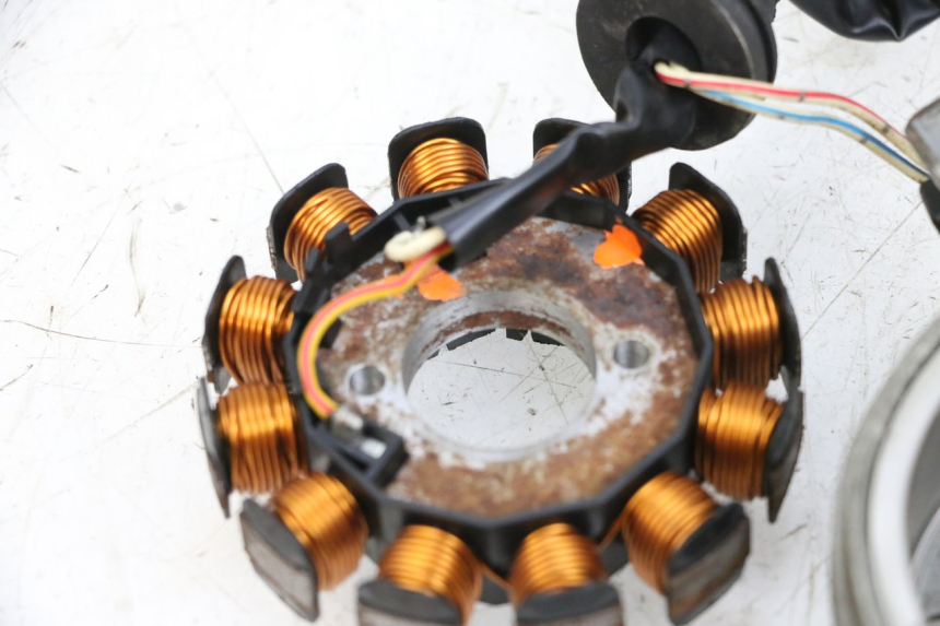 photo de ROTOR STATOREN YAMAHA NEO'S NEOS 2T 50 (1998 - 2007) - Overzicht