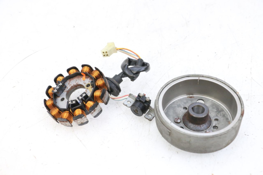 photo de ROTOR STATOREN YAMAHA NEO'S NEOS 2T 50 (1998 - 2007) - Staat van het oppervlak