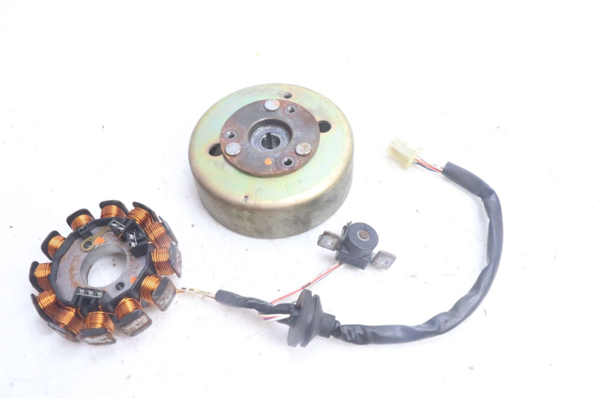 photo de ROTOR STATOREN YAMAHA NEO'S NEOS 2T 50 (1998 - 2007) - Hoofdaanzicht