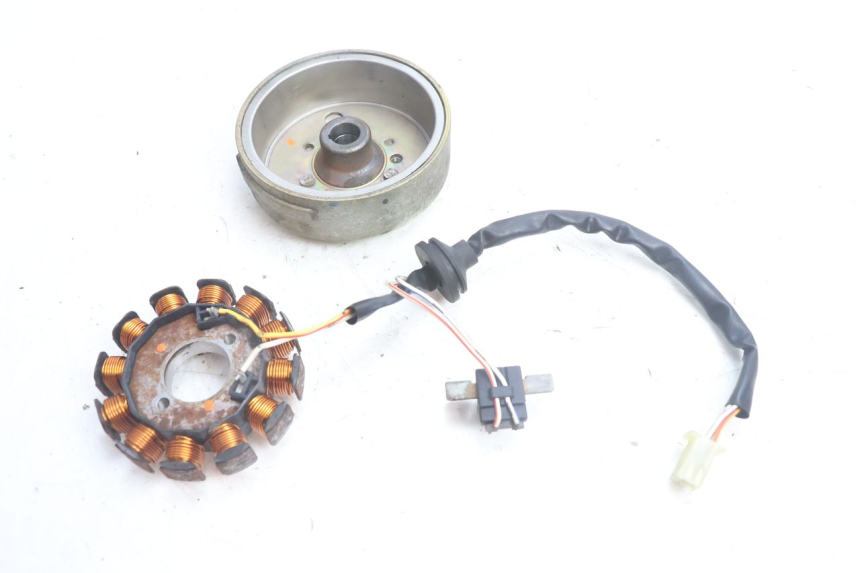 photo de ROTOR STATOREN YAMAHA NEO'S NEOS 2T 50 (1998 - 2007) - Detail van het onderdeel