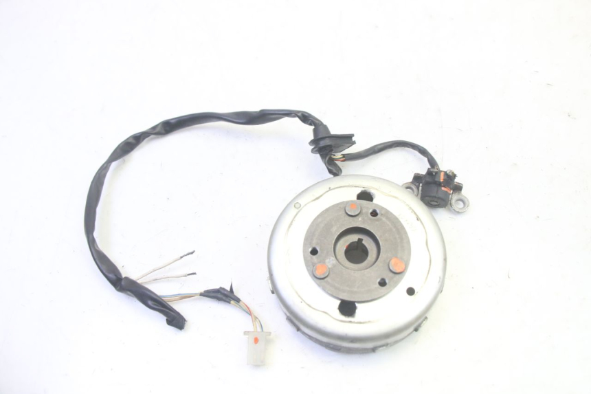 photo de ROTOR STATORE YAMAHA NEOS NEO'S 4T 50 (2008 - 2016) - Zoom op gebruiksstaat