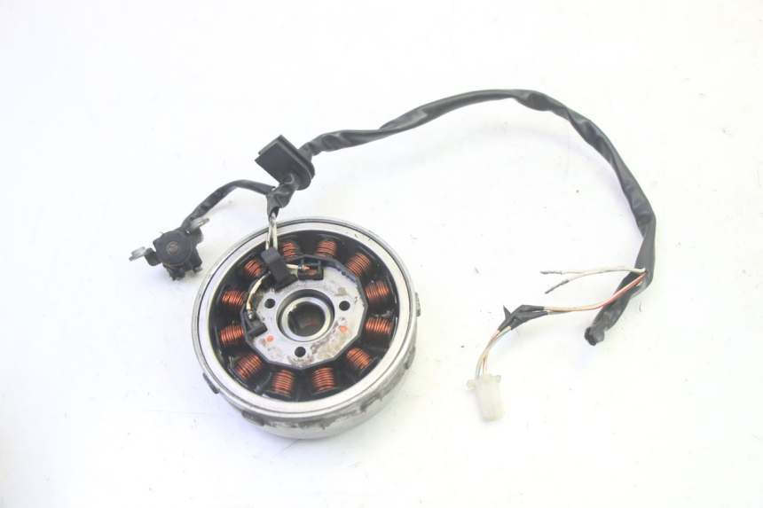 photo de ROTOR STATORE YAMAHA NEOS NEO'S 4T 50 (2008 - 2016) - Andere kijkhoek