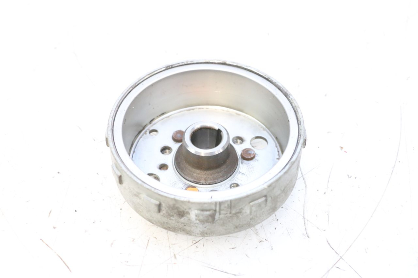 photo de ROTOR STATORE YAMAHA NEOS NEO'S 4T 50 (2008 - 2016) - Kenmerkende details