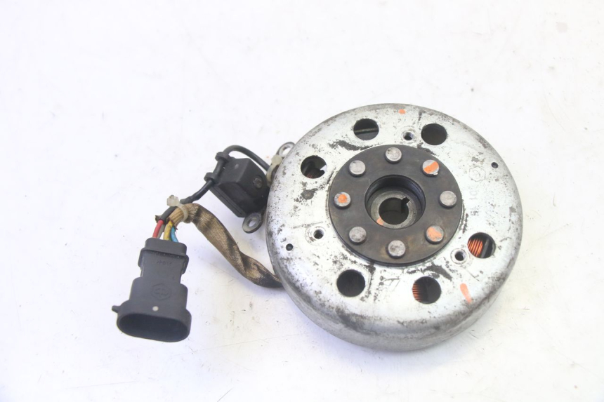 photo de ROTOR STATOR PIAGGIO NEW TYPHOON 50 (2010 - 2017) - Zoom op gebruiksstaat