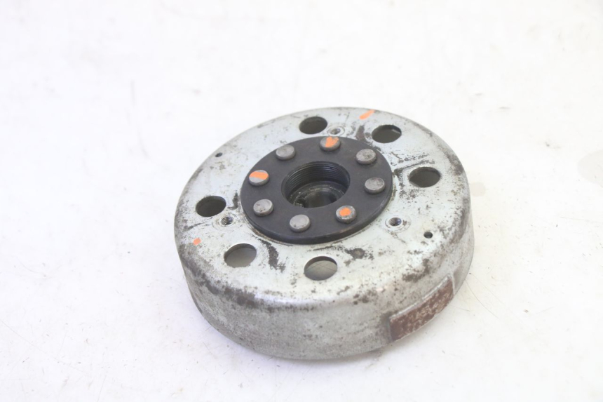 photo de ROTOR STATOR PIAGGIO NEW TYPHOON 50 (2010 - 2017) - Markeringen en referenties