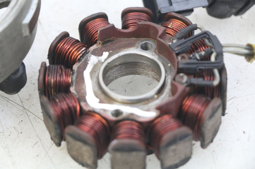 photo de ROTOR STATOREN GILERA NEXUS 125 (2007 - 2009) - Andere kijkhoek