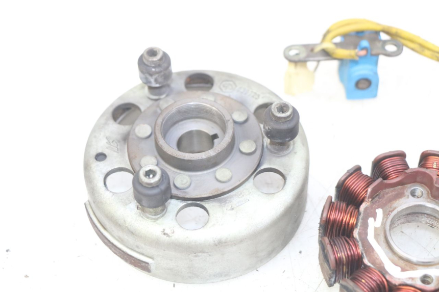 photo de ROTOR STATOREN GILERA NEXUS 125 (2007 - 2009) - Markeringen en referenties