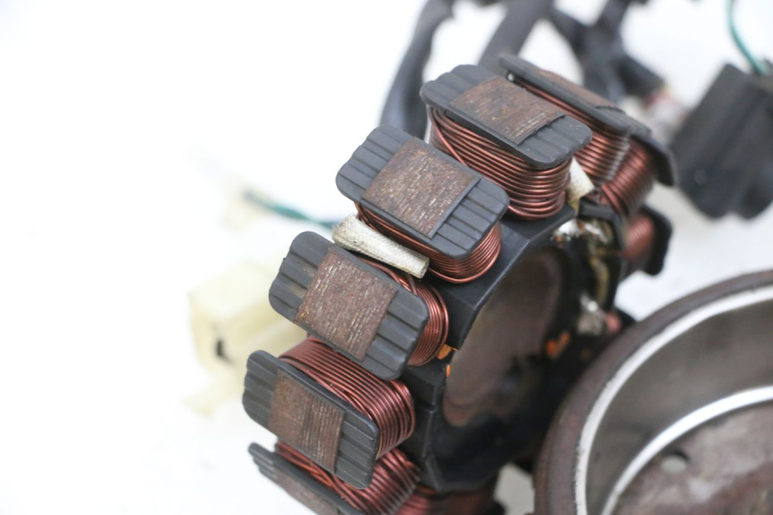 photo de ROTOR STATOREN SYM ORBIT III 3 4T 50 (2021 - 2025) - Bevestigingspunten