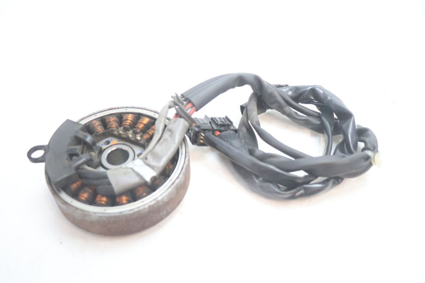 photo de ROTOR STATOREN HONDA PCX (JF28) 125 (2009 - 2011) - Andere kijkhoek