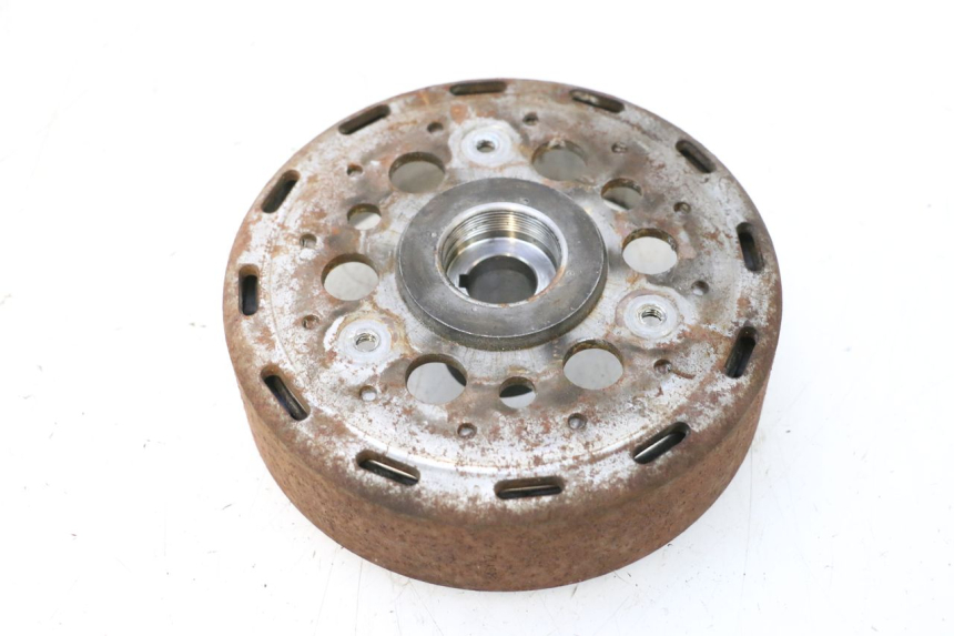 photo de ROTOR STATOREN HONDA PCX (JF57/JF64) 125 (2014 - 2018) - Bevestigingspunten