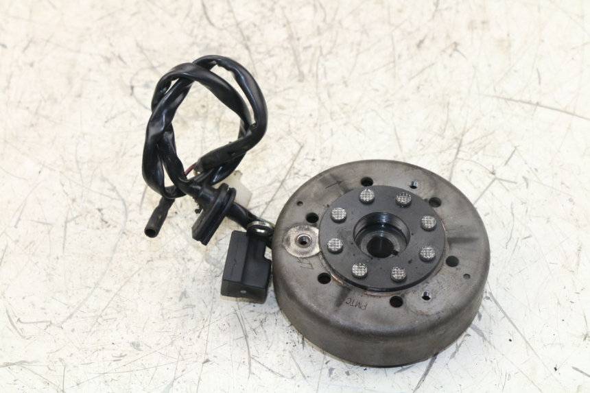 photo de ROTOR STATOREN PEUGEOT CITYSTAR 50 (2013 - 2017) - Detail van het onderdeel