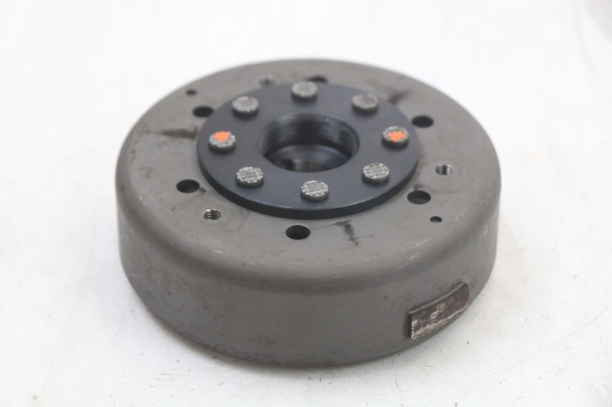 photo de ROTOR STATOREN PEUGEOT KISBEE 2T 50 (2010 - 2017) - Staat van het oppervlak