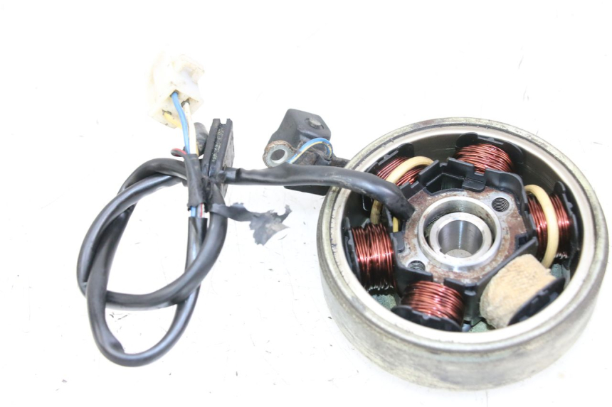 photo de ROTOR STATORE PEUGEOT LUDIX 50 (2008 - 2017) - Zoom op gebruiksstaat