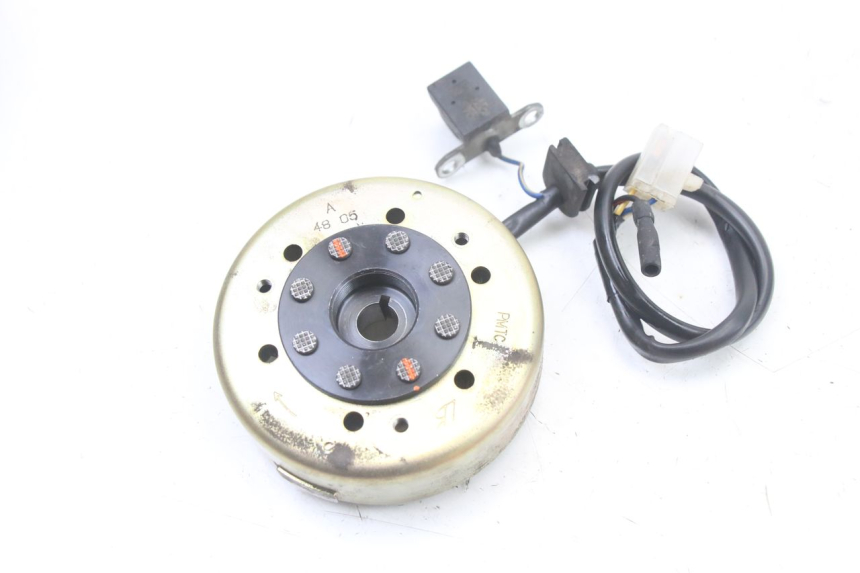 photo de ROTOR STATOREN PEUGEOT LUDIX ONE 50 (2005 - 2008) - Andere kijkhoek