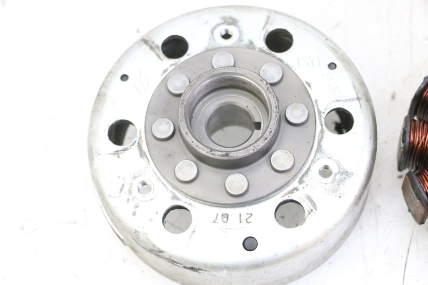 photo de ROTOR STATOREN PIAGGIO VESPA LX 150 (2005 - 2013) - Markeringen en referenties