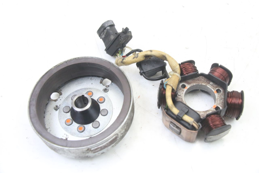 photo de ROTOR STATOREN PIAGGIO VESPA S 2T 50 (2007 - 2014) - Zoom op gebruiksstaat