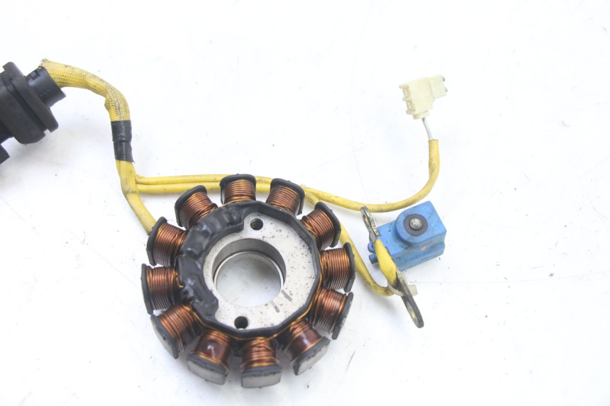 photo de ROTOR STATOR PIAGGIO X8 125 (2004 - 2007) - Bevestigingspunten