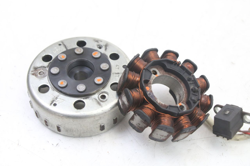 photo de ROTOR STATORE PIAGGIO ZIP 4T 50 (2018 - 2020) - Zoom op gebruiksstaat