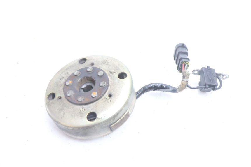 photo de ROTOR STATOR GILERA RUNNER SP 50 (2002 - 2004) - Zoom op gebruiksstaat