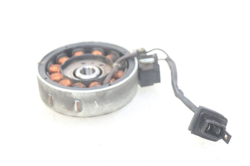 photo de ROTOR STATOREN APRILIA SCARABEO 100 (2003 - 2012) - Detail van het onderdeel