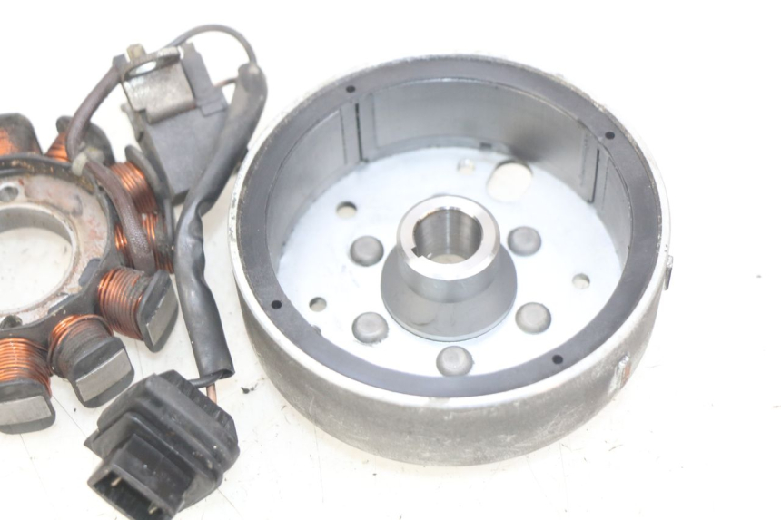 photo de ROTOR STATOREN APRILIA SCARABEO 100 (2003 - 2012) - Technische close-up