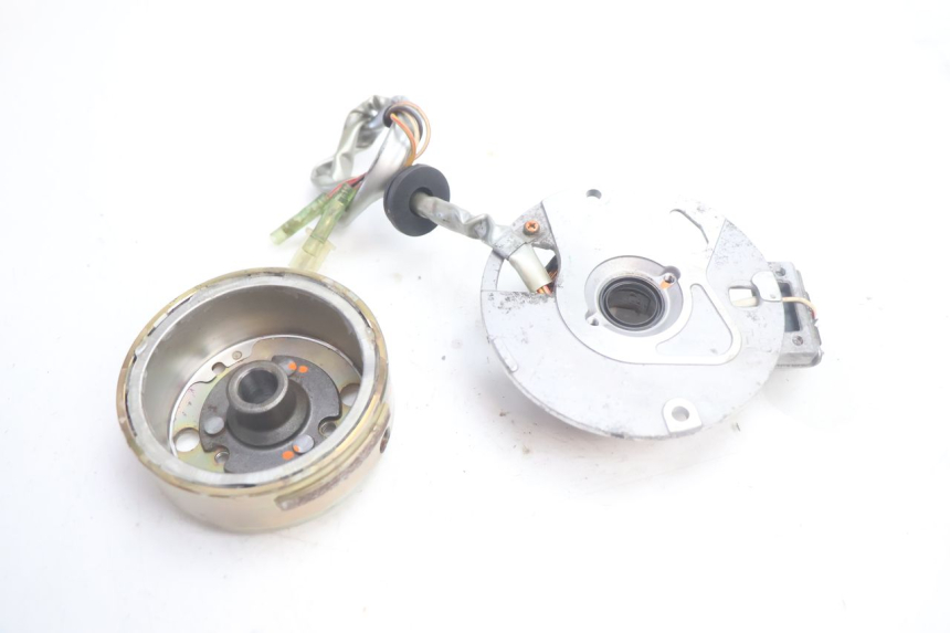 photo de ROTOR STATOREN YAMAHA SLIDER 50 (1999 - 2004) - Detail van het onderdeel