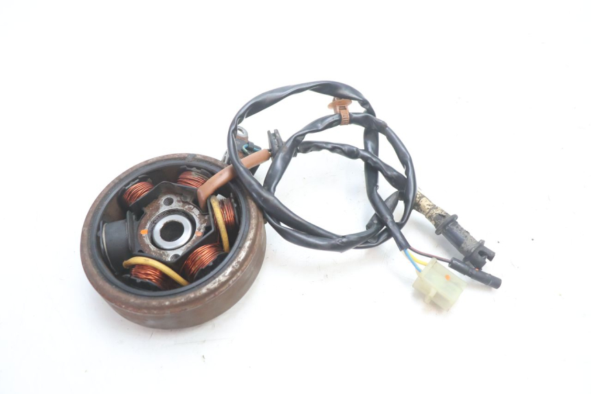 photo de ROTOR STATOR PEUGEOT SPEEDFIGHT 2 AC 50 (2000 - 2009) - Andere kijkhoek