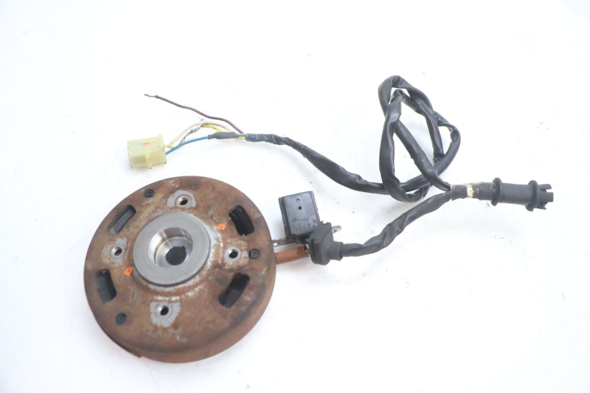 photo de ROTOR STATOR PEUGEOT SPEEDFIGHT 2 AC 50 (2000 - 2009) - Zoom op gebruiksstaat