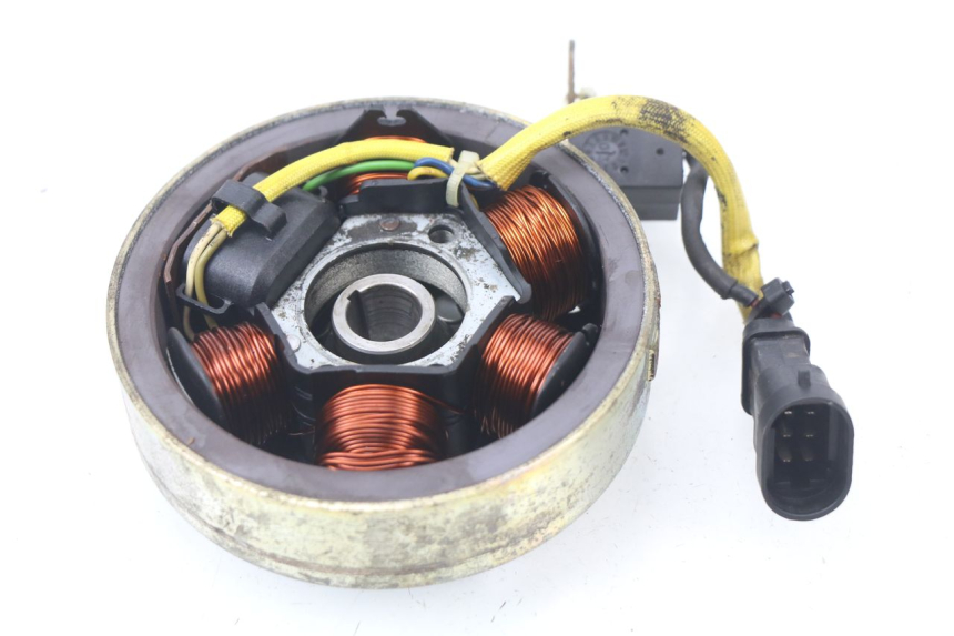 photo de ROTOR STATOREN APRILIA SR CARB LC 2T 50 (2004 - 2012) - Detail van het onderdeel
