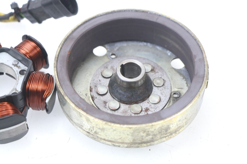 photo de ROTOR STATOREN APRILIA SR CARB LC 2T 50 (2004 - 2012) - Zoom op gebruiksstaat