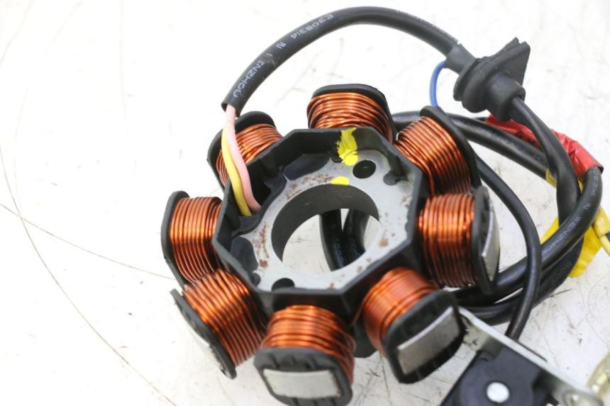 photo de ROTOR STATOR KYMCO SUPER 8 2T 50 (2007 - 2013) - Detail van het onderdeel
