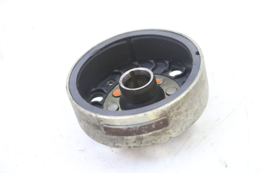 photo de ROTOR STATORE PIAGGIO SUPER LX 125 (2000 - 2003) - Bevestigingspunten