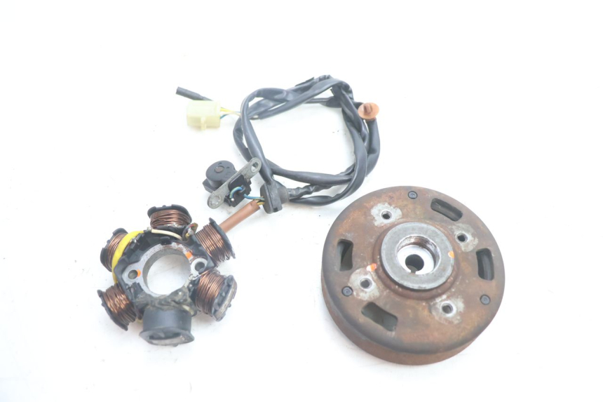 photo de ROTOR STATOREN PEUGEOT TREKKER 50 (1995 - 2004) - Hoofdaanzicht