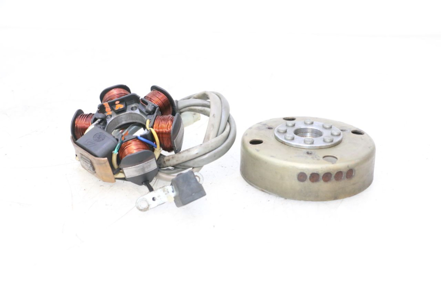 photo de ROTOR STATOR PIAGGIO TYPHOON 50 (2000 - 2009) - Productaanzicht